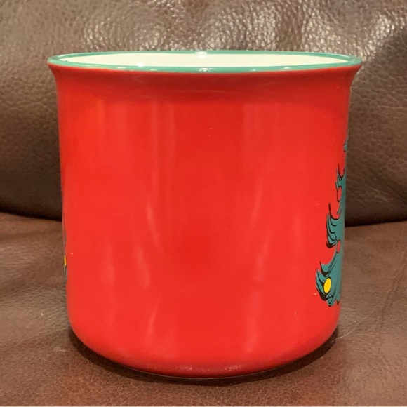 Peanuts Snoopy & Woodstock with Christmas Tree 21oz Ceramic Holiday Mug - Picture 8 of 10